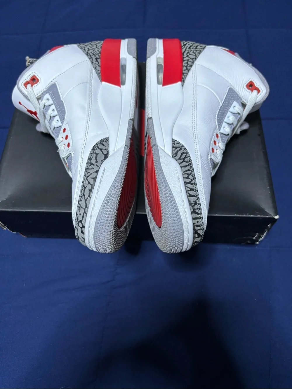 Jordan 3 Retro Fire Red 2022 Size 11